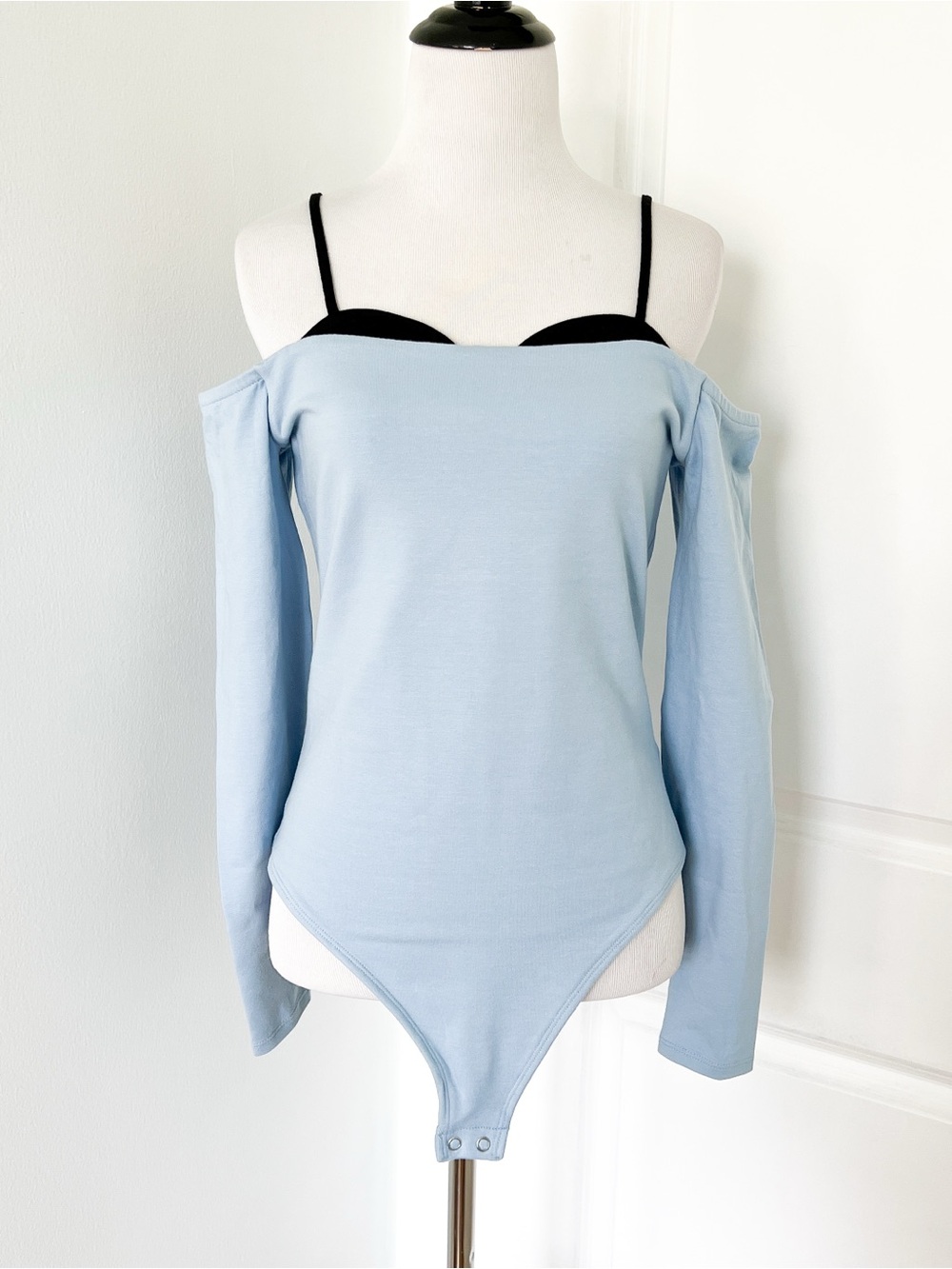 Express Light Blue Off-the-Shoulder Bodysuit with Black Spaghetti Straps - M